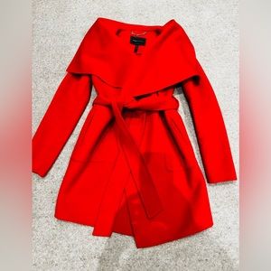 BCBG MAX AZRIA RED WOOL blend coat size XS